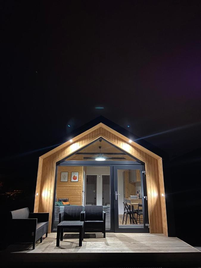 Przy Brzegu Chlapowo Lodge *
